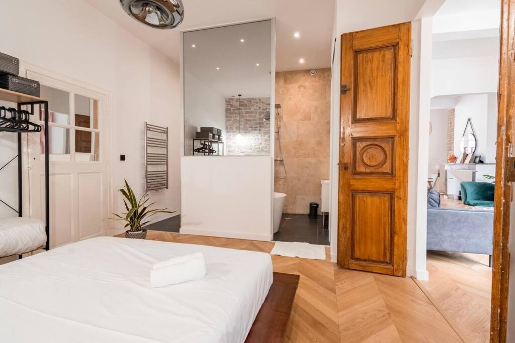 Harmonie Apartment Ним Екстериор снимка